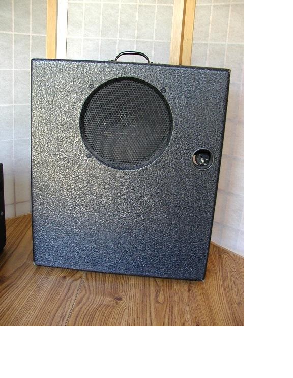 Kodascope FS-10 Speaker.jpg